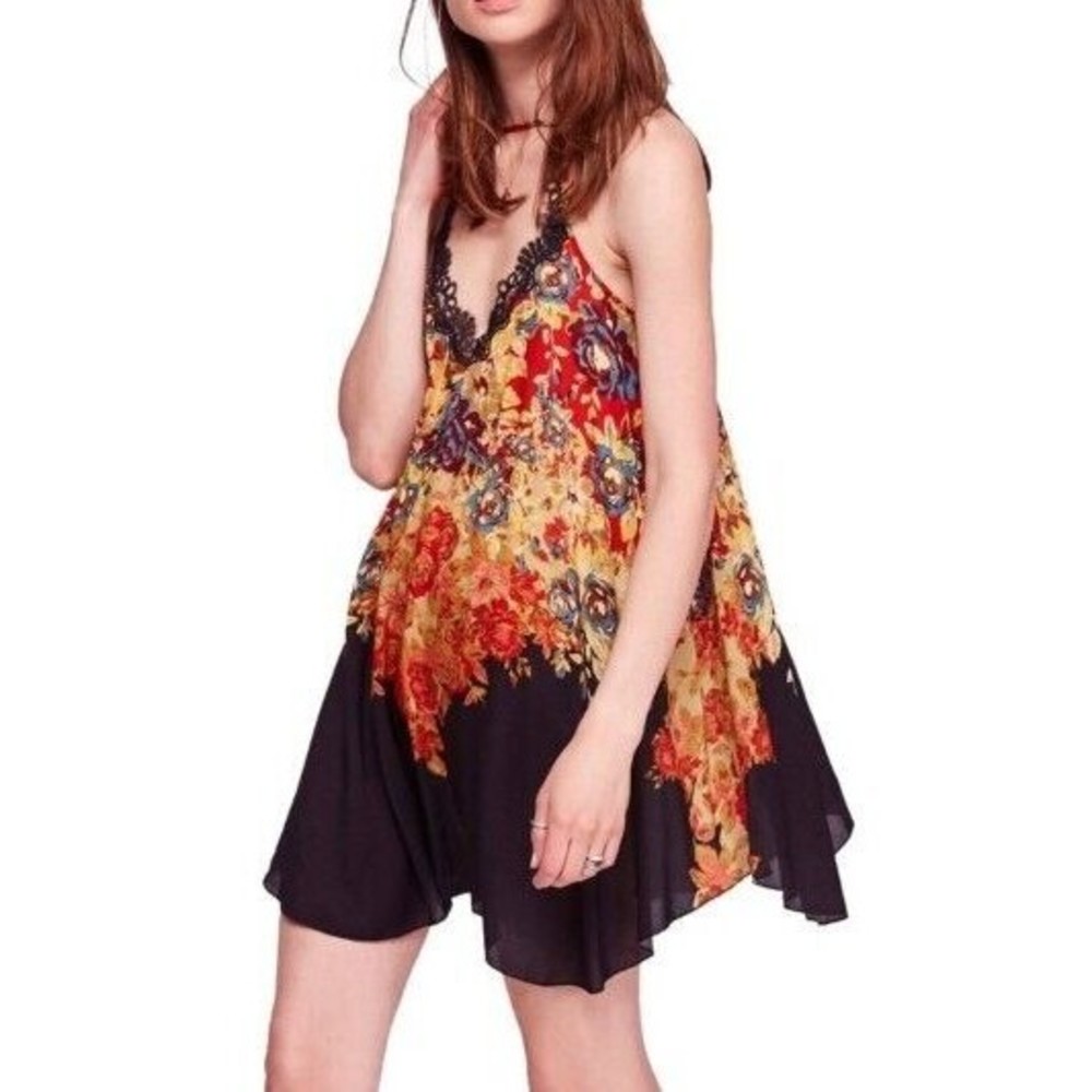 Intimately Free People Size M Black Sleeveless Floral Tunic Blouse W Lace Trim - Picture 2 of 12